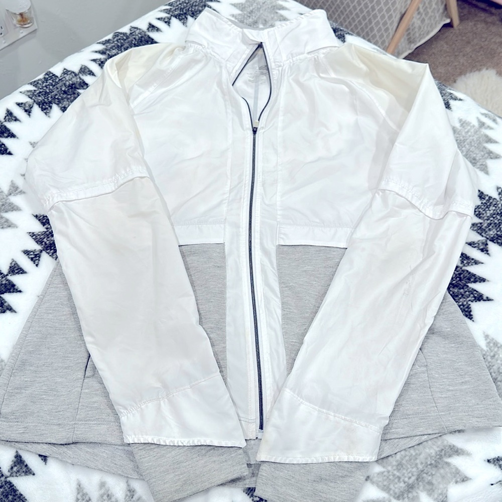 Work out light jacket